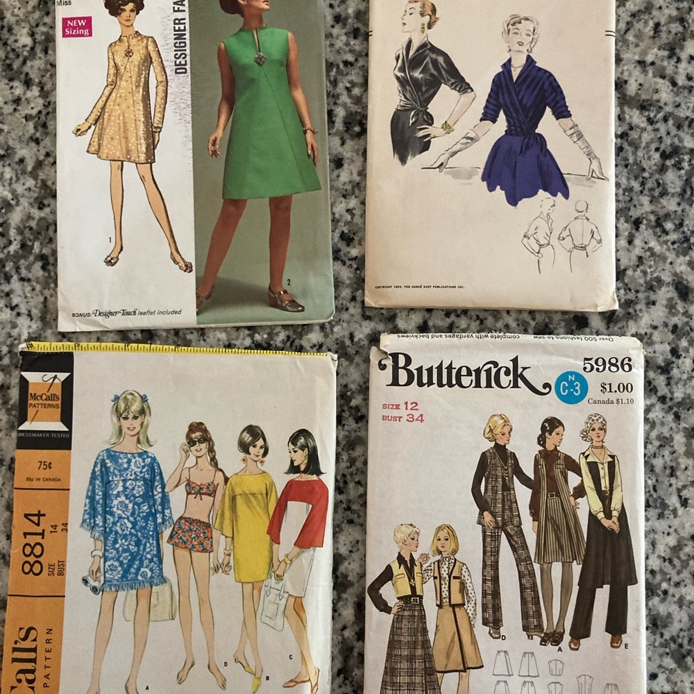 12 Vintage sewing patterns for women, size 12 & 14, bust size 34”
